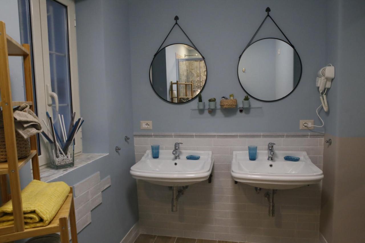 Beb Binario39 Bed and Breakfast Νάπολη Εξωτερικό φωτογραφία